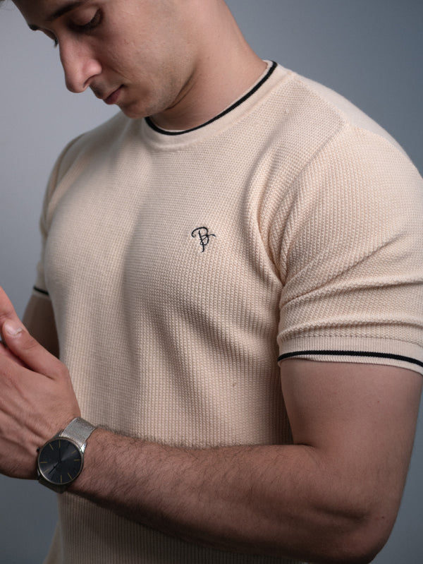 T-shirt signature